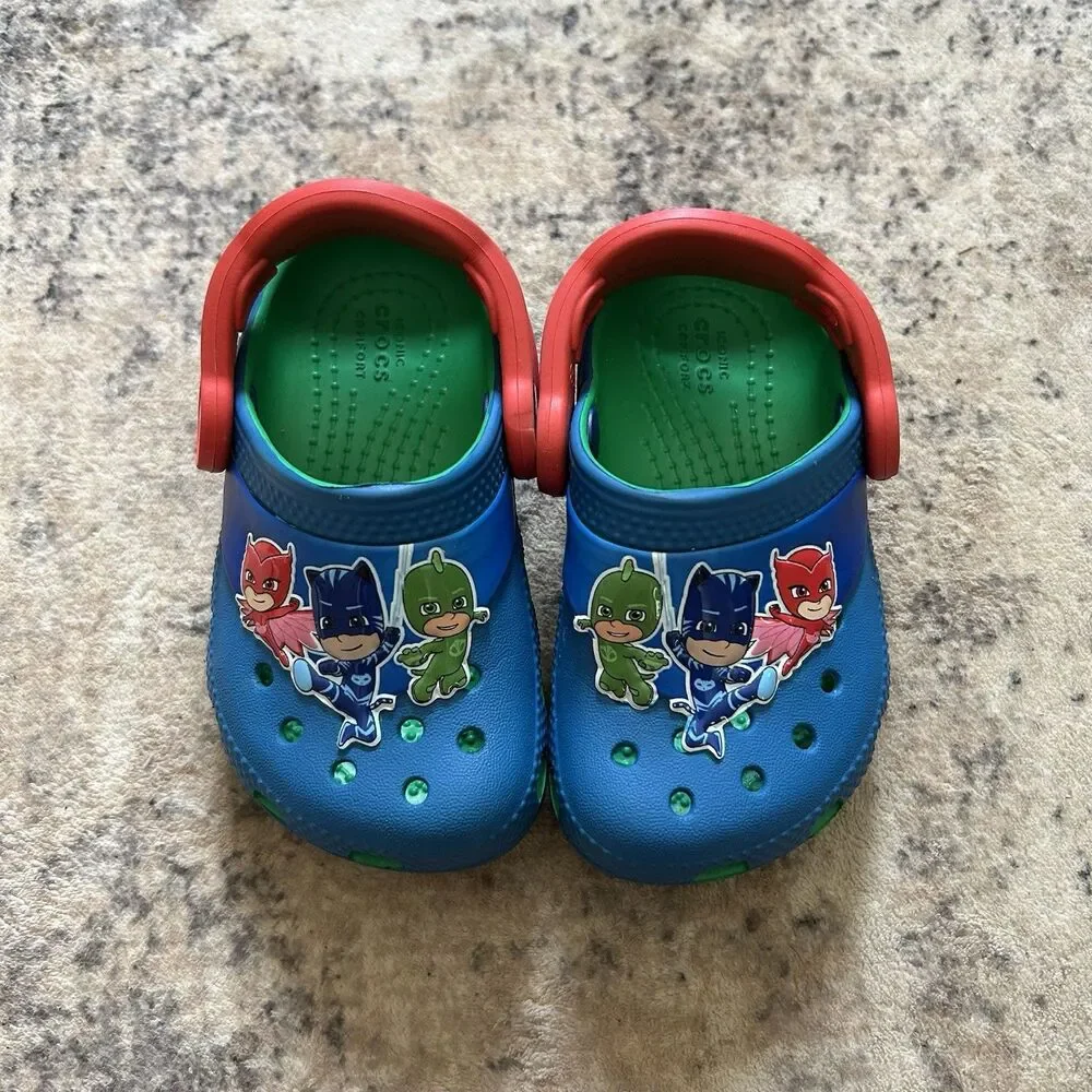 CROCS x PJ Masks Unisex Youth Size 5 C Blue/Green W/straps On Back